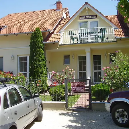 Gabriella - Vizparti Apartmán