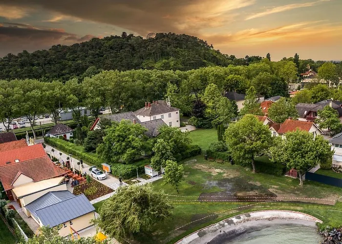 Gabriella - Vizparti דירה Balatonboglár