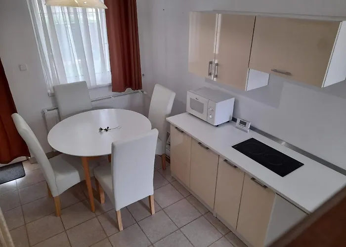 Gabriella - Vizparti דירה Balatonboglár